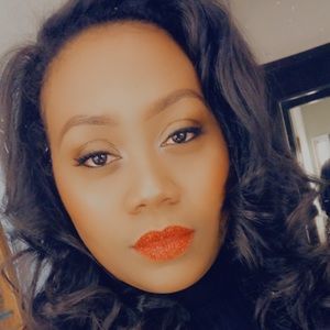 Meet your Posher, Kristina